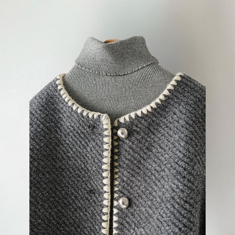 Allison - Elegant Cardigan