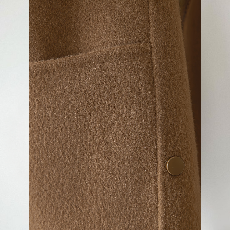 Emery - Elegant Cardigan