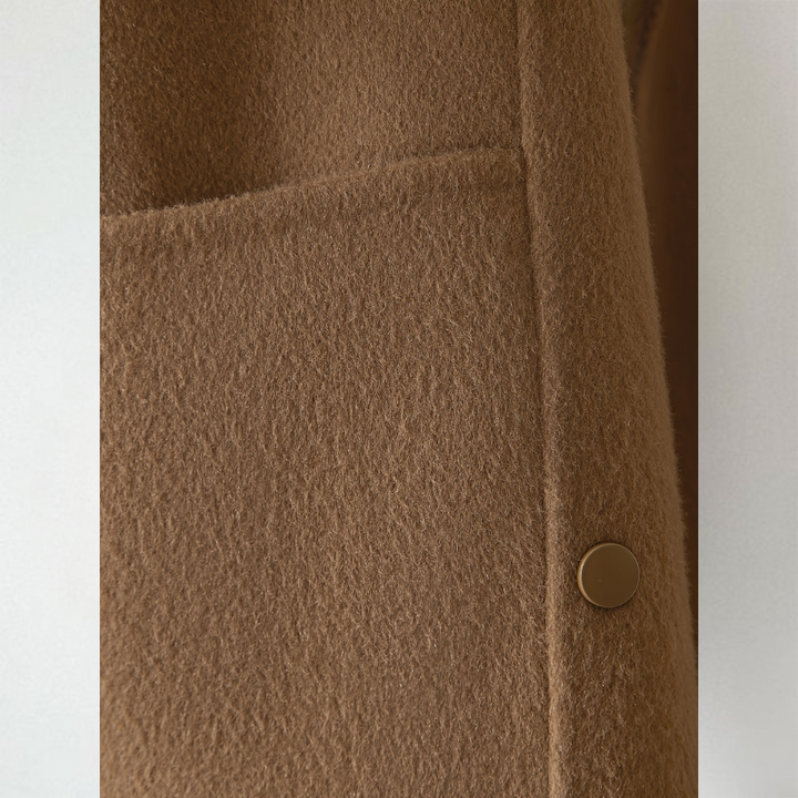 Emery - Elegant Cardigan