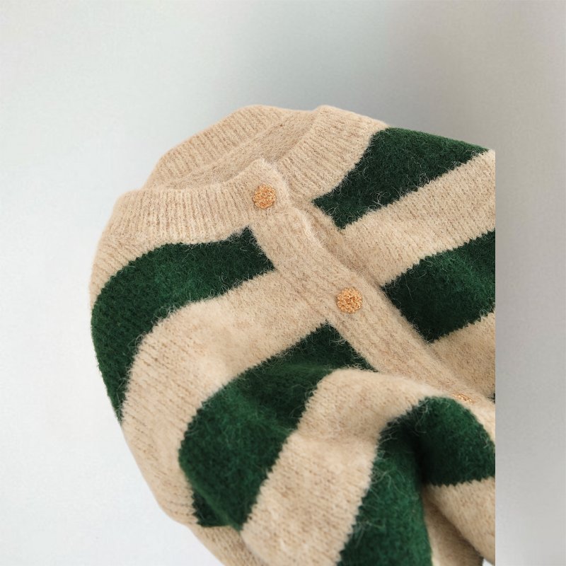 Genesis - Stylish Cardigan