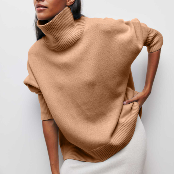 Hannah - Luxe Turtleneck Sweater