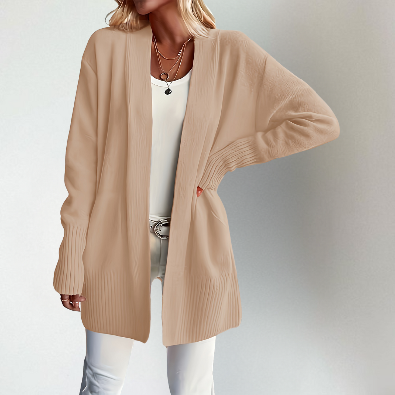 Natalia - Comfortable Cardigan