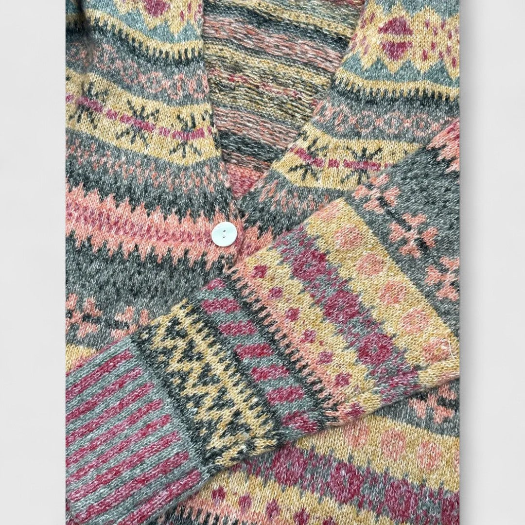 Genesis - Elegant Cardigan