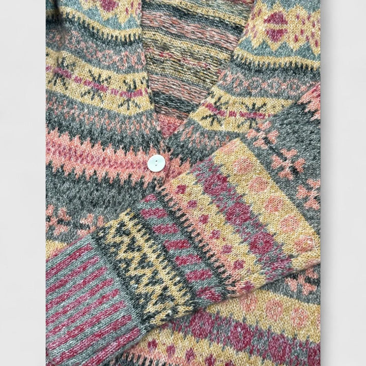 Genesis - Elegant Cardigan