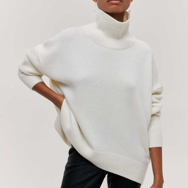 Hannah - Luxe Turtleneck Sweater