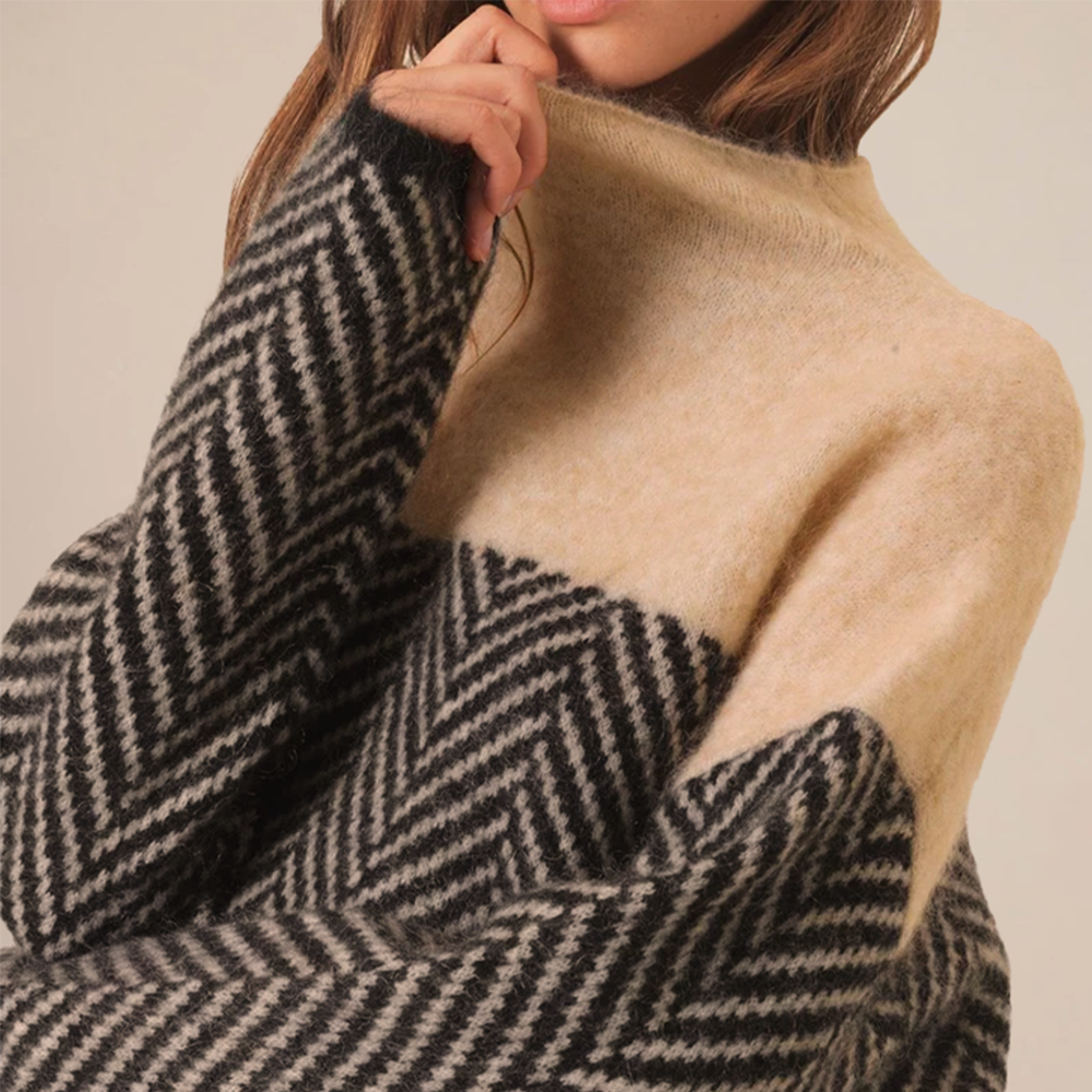 Sadie - Premium Turtleneck made of fine knit